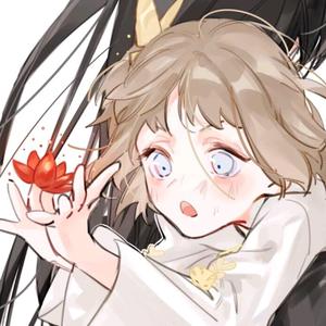 老师脱了裙子让我喝她尿
